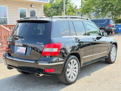 Used 2011 Mercedes-Benz GLK 350 4MATIC image 4