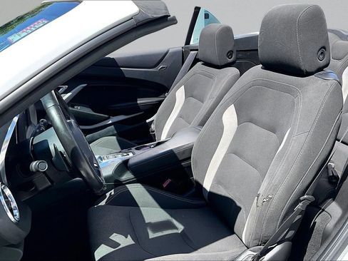 Used 2019 Chevrolet Camaro LT RWD image 20