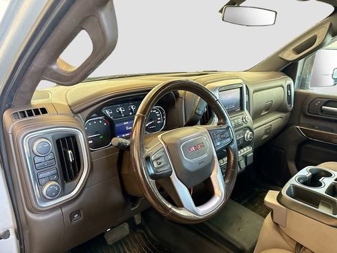 Used 2021 GMC Sierra 2500 SLE w/ X31 Off-Road Package AWD/4WD image 11