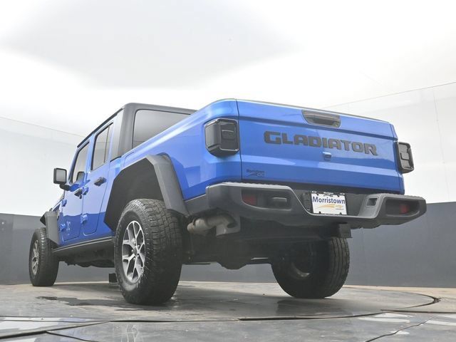 Used 2024 Jeep Gladiator Sport AWD/4WD image 44