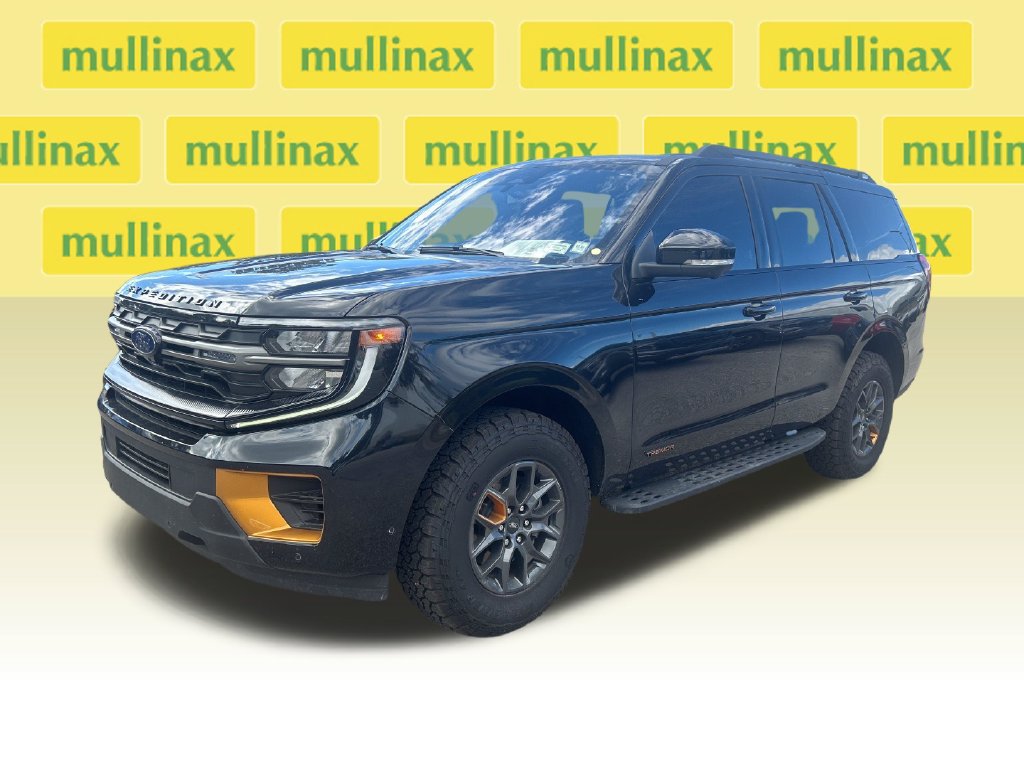 Used 2025 Ford Expedition Tremor AWD/4WD image 6