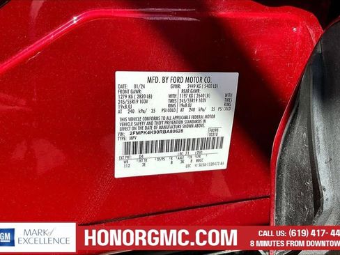 Used 2024 Ford Edge Titanium AWD/4WD image 23