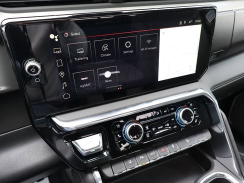 New 2026 GMC Sierra 2500 Denali w/ Technology Package AWD/4WD image 24