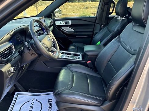 Used 2021 Ford Explorer ST w/ Equipment Group 401A AWD/4WD image 17