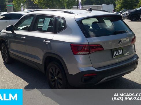 Used 2024 Volkswagen Taos S FWD image 9