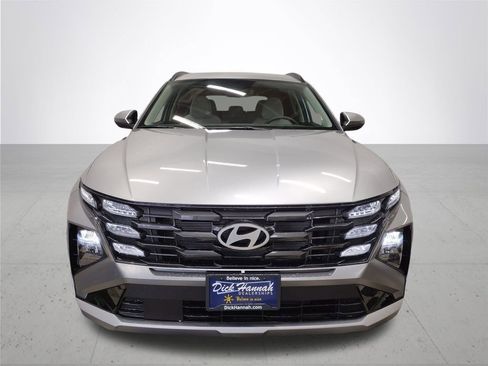 Certified 2025 Hyundai Tucson SEL image 3