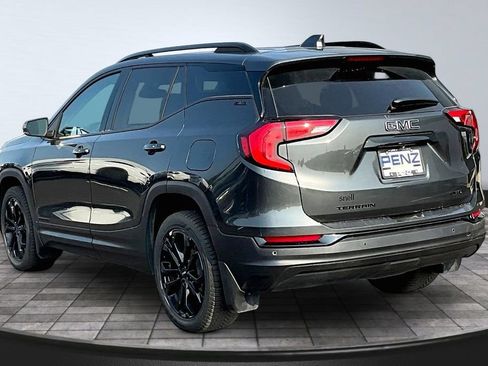 Used 2021 GMC Terrain SLE w/ Driver Convenience Package AWD/4WD image 4