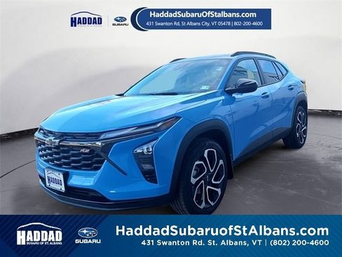 Used 2024 Chevrolet Trax RS w/ Sunroof Package image 1