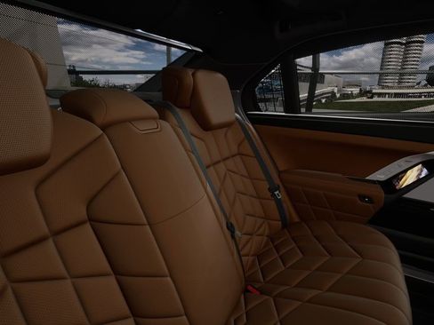 New 2026 BMW 760i xDrive w/ Luxury Rear Seating Package AWD/4WD image 40