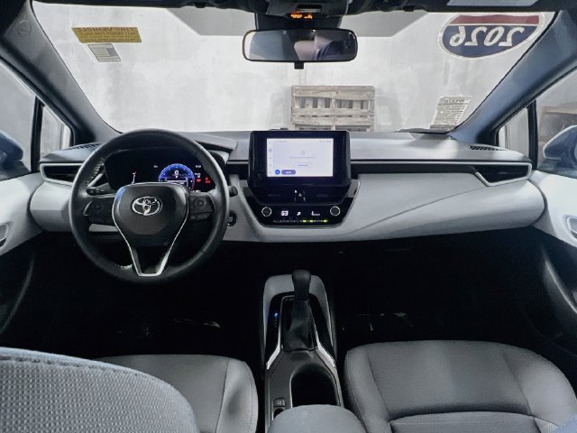 Used 2026 Toyota Corolla SE FWD image 28