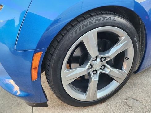 Used 2016 Chevrolet Camaro SS image 9