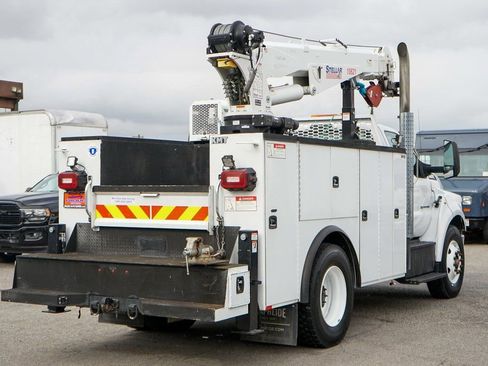 Used 2019 Ford F750 2WD Regular Cab Super Duty image 19