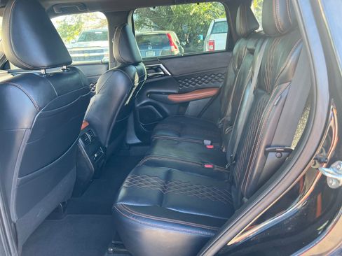 Used 2022 Mitsubishi Outlander SEL image 30