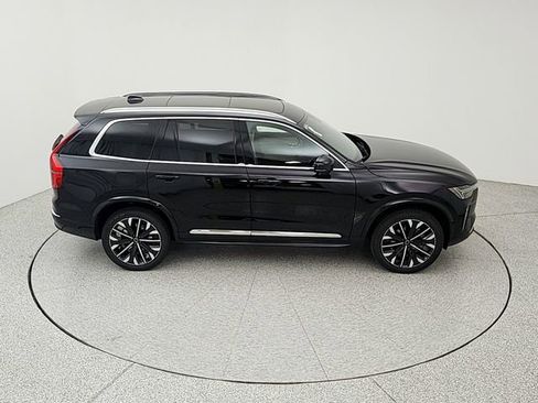 New 2026 Volvo XC90 B5 Plus w/ Protection Package image 16