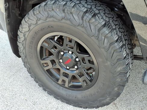 Used 2019 Toyota 4Runner TRD Pro AWD/4WD image 8