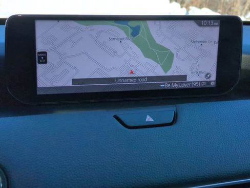 Used 2024 MAZDA CX-90 Plug-In Hybrid w/ Premium Pkg image 30