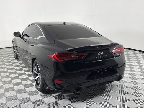 Used 2018 INFINITI Q60 3.0t Luxe w/ Sensory Package 3.0T Luxe RWD image 7
