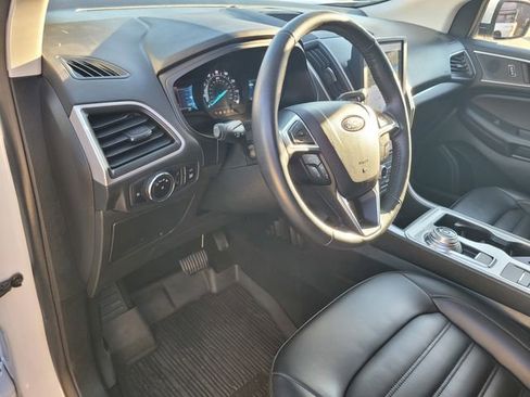 Certified 2023 Ford Edge SEL w/ Convenience Package image 9
