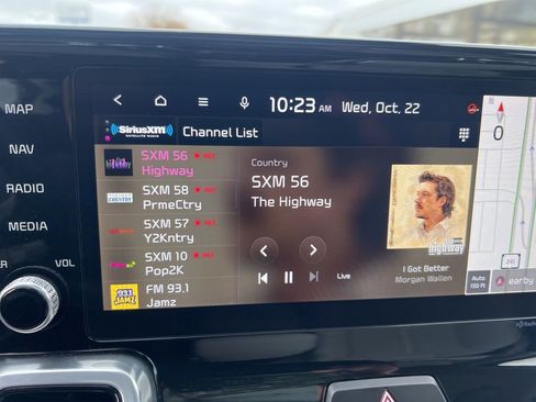 Used 2023 Kia Sorento SX image 56