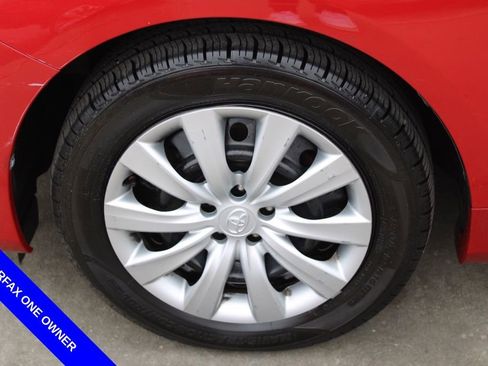 Used 2013 Toyota Corolla LE image 11