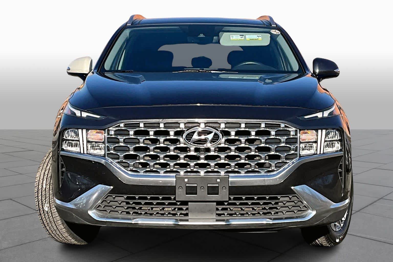 Used 2023 Hyundai Santa Fe SEL w/ Premium Package FWD image 4