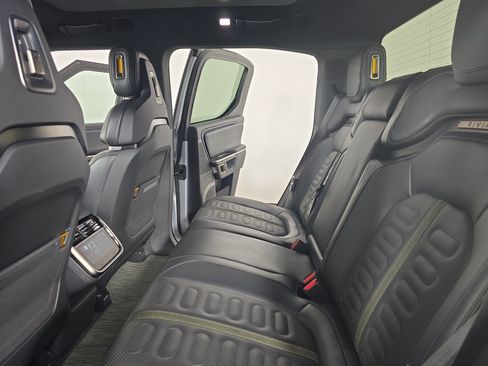 Used 2024 Rivian R1T Adventure AWD/4WD image 20