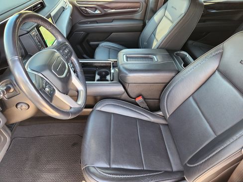Certified 2022 GMC Yukon Denali image 13