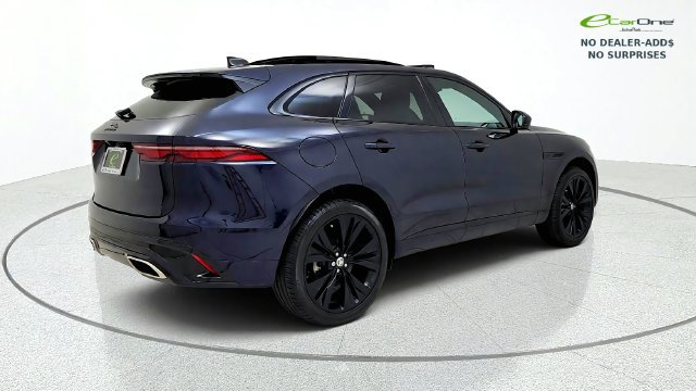 Used 2025 Jaguar F-PACE R-Dynamic S AWD/4WD image 9