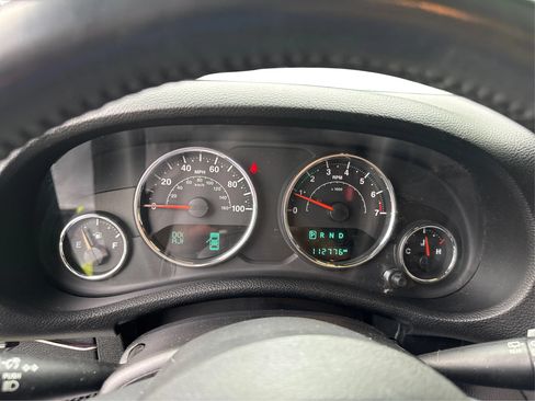 Used 2017 Jeep Wrangler Sport w/ Quick Order Package 24S AWD/4WD image 20