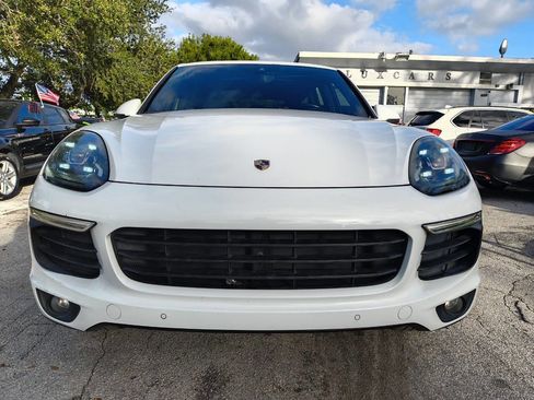 Used 2016 Porsche Cayenne image 16