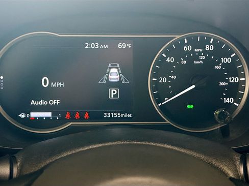 Used 2025 Nissan Versa SV w/ Trunk Package FWD image 16