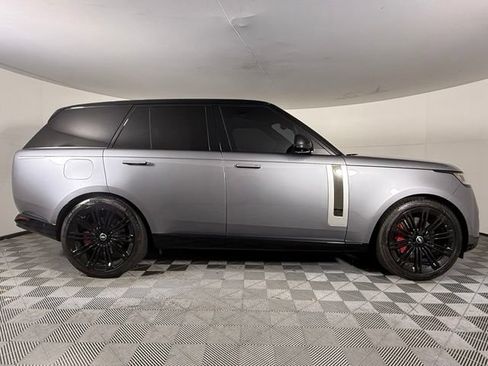 Certified 2023 Land Rover Range Rover SV AWD/4WD image 9