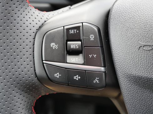 Used 2023 Ford Escape ST-Line w/ Tech Pack #1 image 33