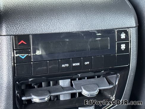 Used 2025 Jeep Grand Cherokee L Altitude image 29