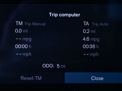 New 2026 Volvo XC60 B5 Ultra w/ Climate Package image 12