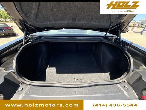 Used 2016 Dodge Challenger R/T Scat Pack w/ Leather Interior Group RWD image 27