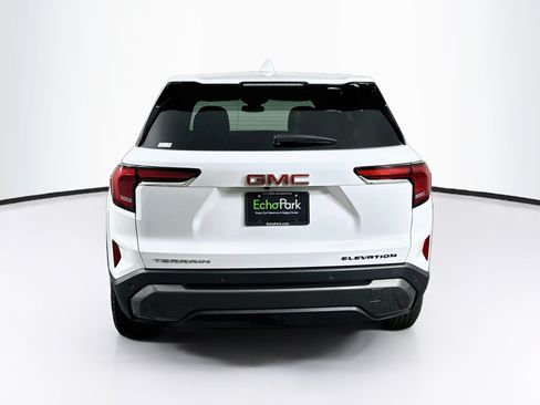 Used 2026 GMC Terrain Elevation FWD image 7
