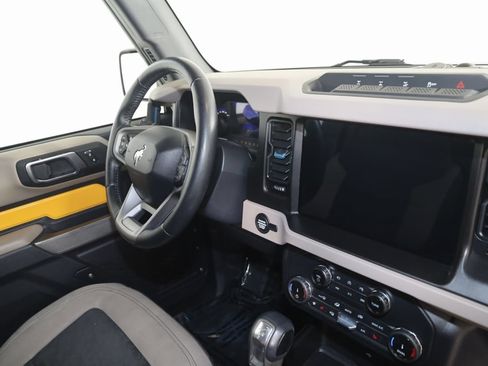 Used 2022 Ford Bronco Wildtrak image 45