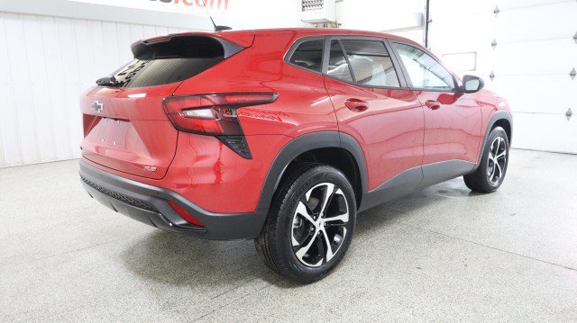 Used 2026 Chevrolet Trax RS w/ Driver Confidence Package FWD image 6