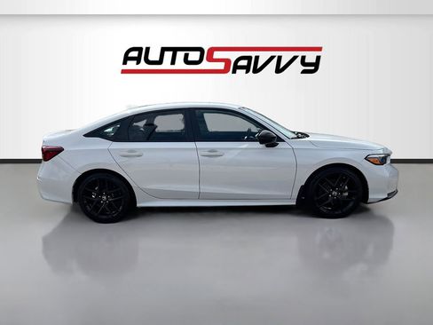 Used 2025 Honda Civic FWD Hybrid Sedan image 8