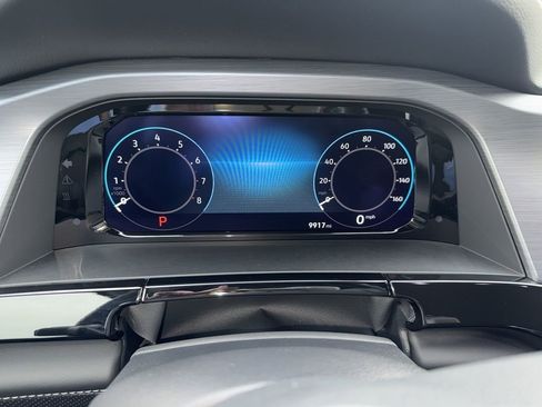 Certified 2025 Volkswagen Atlas Cross Sport SE image 13