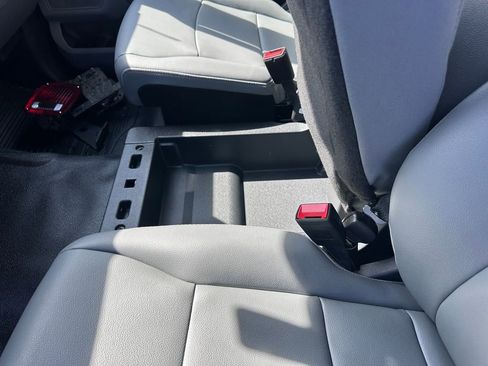New 2024 Ford F550 4x4 Regular Cab Super Duty image 19