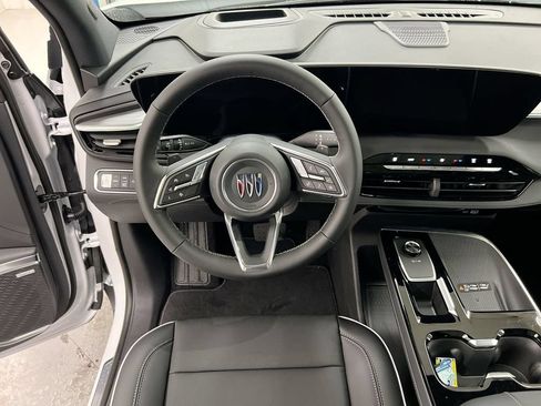 Used 2025 Buick Enclave Preferred w/ Power Package AWD/4WD image 21