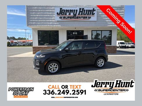 Used 2020 Kia Soul S image 1