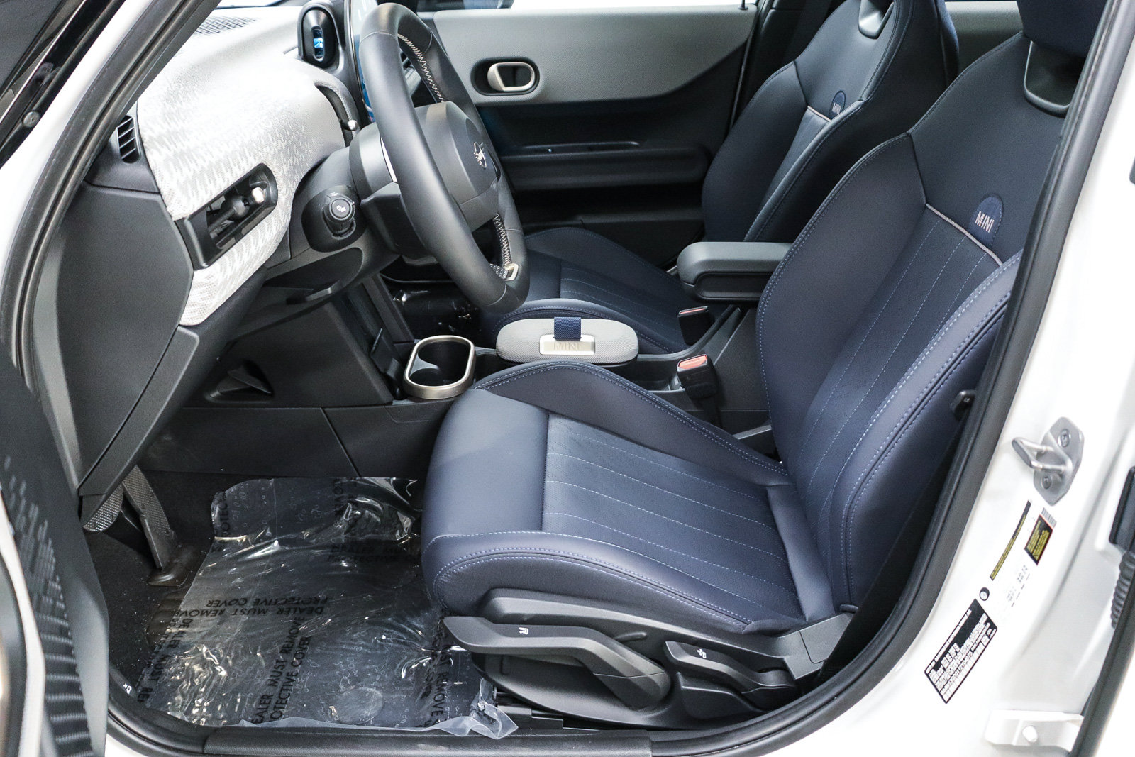 Used 2026 MINI Cooper S FWD image 17