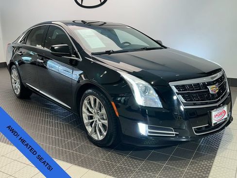 Used 2016 Cadillac XTS Premium AWD/4WD image 2