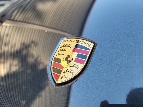 New 2026 Porsche Macan image 12