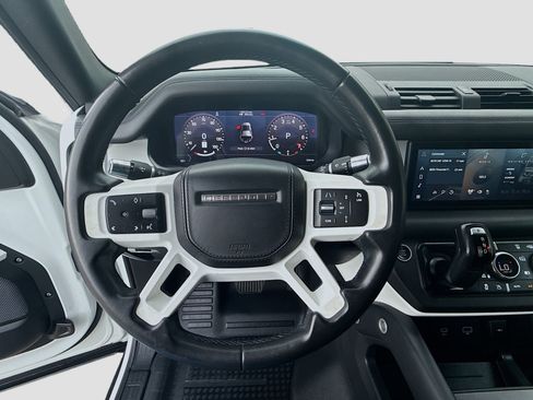 Used 2020 Land Rover Defender 110 S AWD/4WD image 8