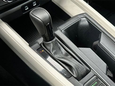 Certified 2023 Honda Accord EX image 22