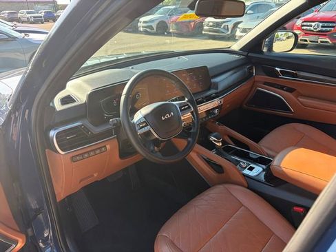 Used 2025 Kia Telluride EX X-Line AWD/4WD image 2